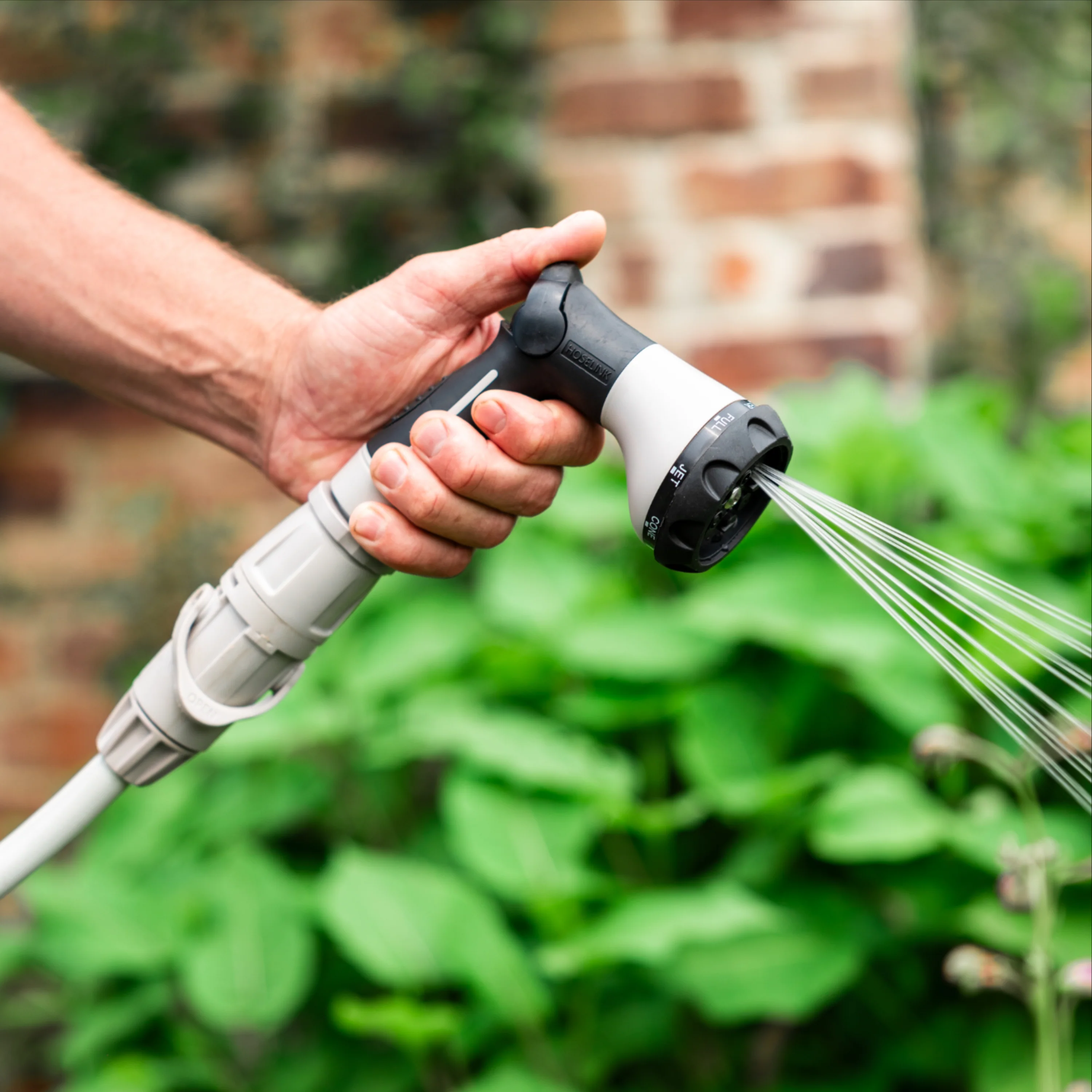 Comfort 8-Pattern Flow Control Sprayer - Image 4