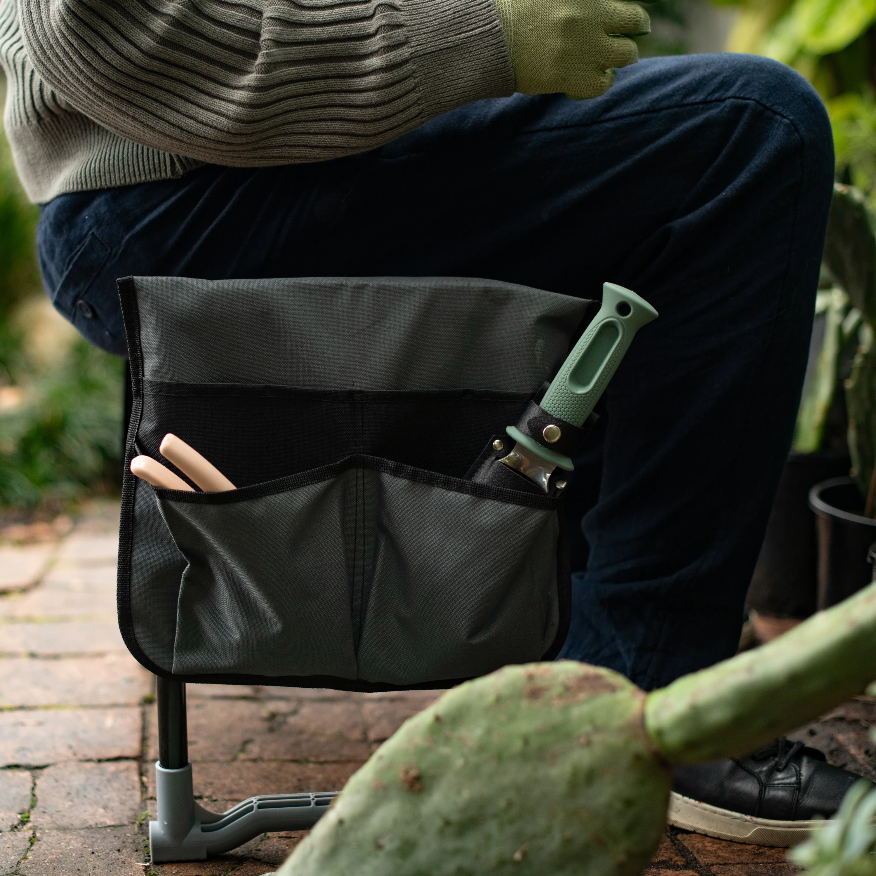 Folding Garden Kneeler & Seat with Tool Pouches - Image 6