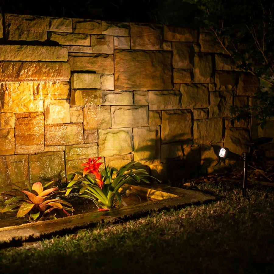 Adjustable Solar Garden Spotlight | Ground Spike | 5LED | FOCUS - Image 3