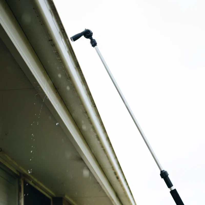 Long-reach Pivot Gutter Cleaner - Image 5