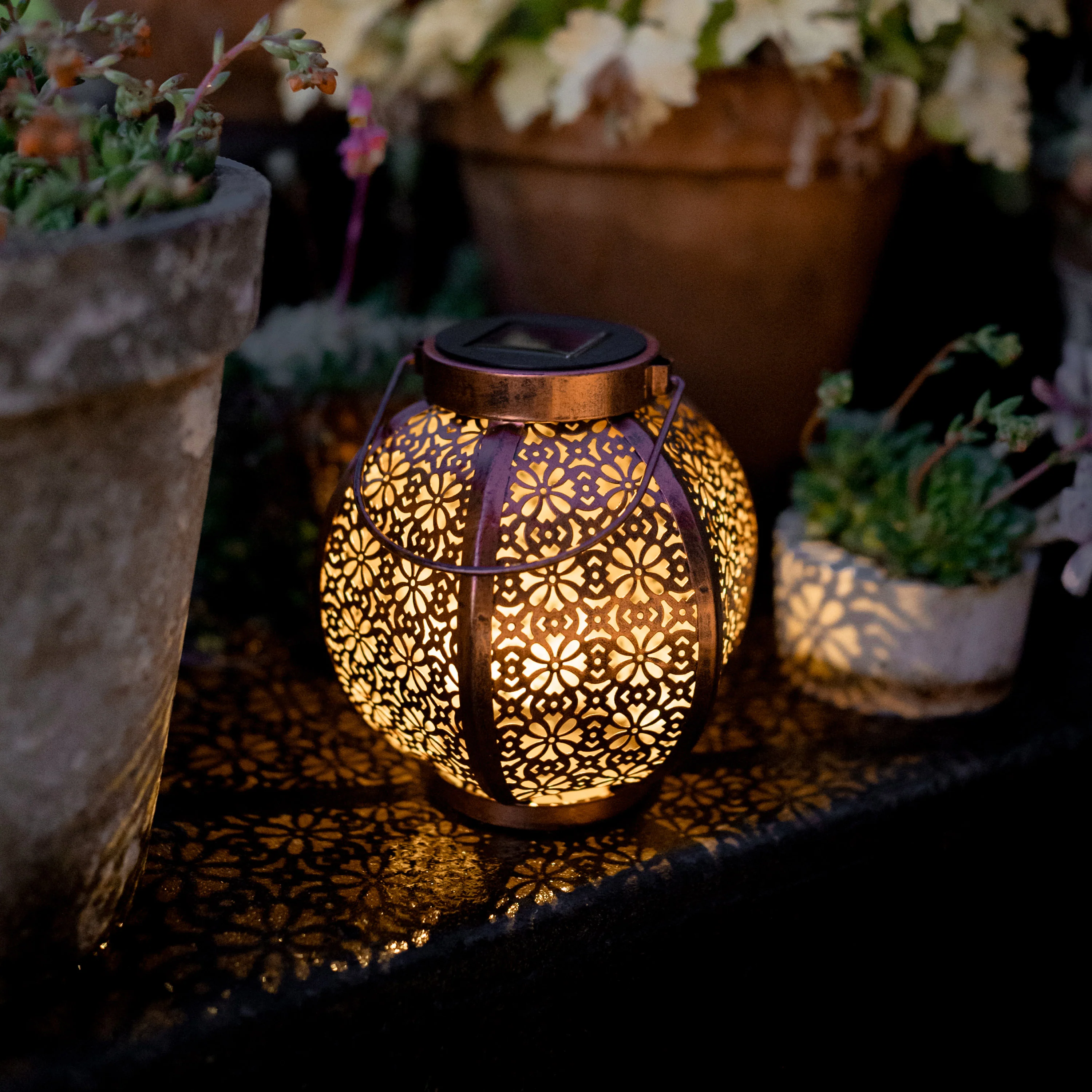 Moroccan Inspired Solar Lantern | 1LED | BAZAAR - Image 3