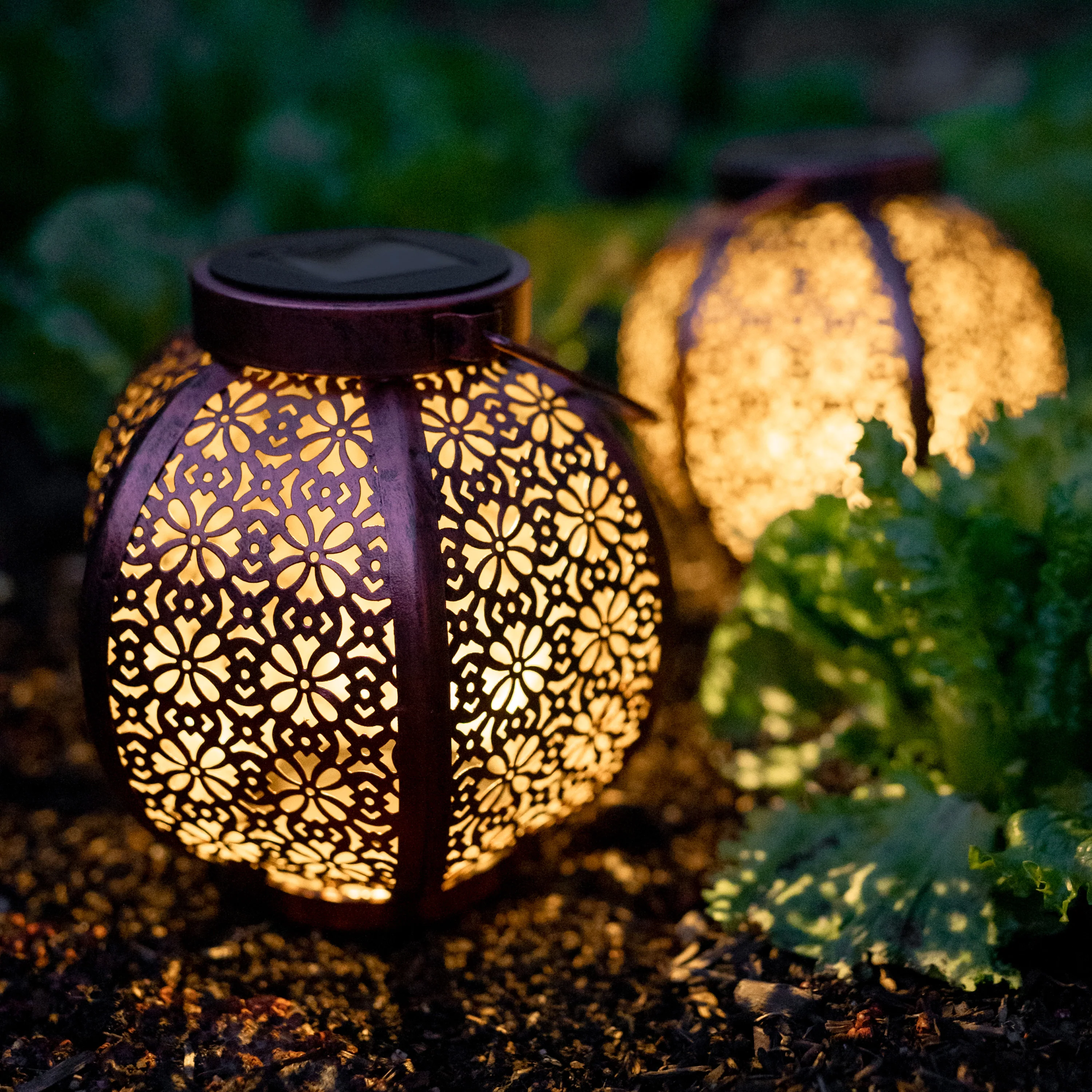 Moroccan Inspired Solar Lantern | 1LED | BAZAAR - Image 6