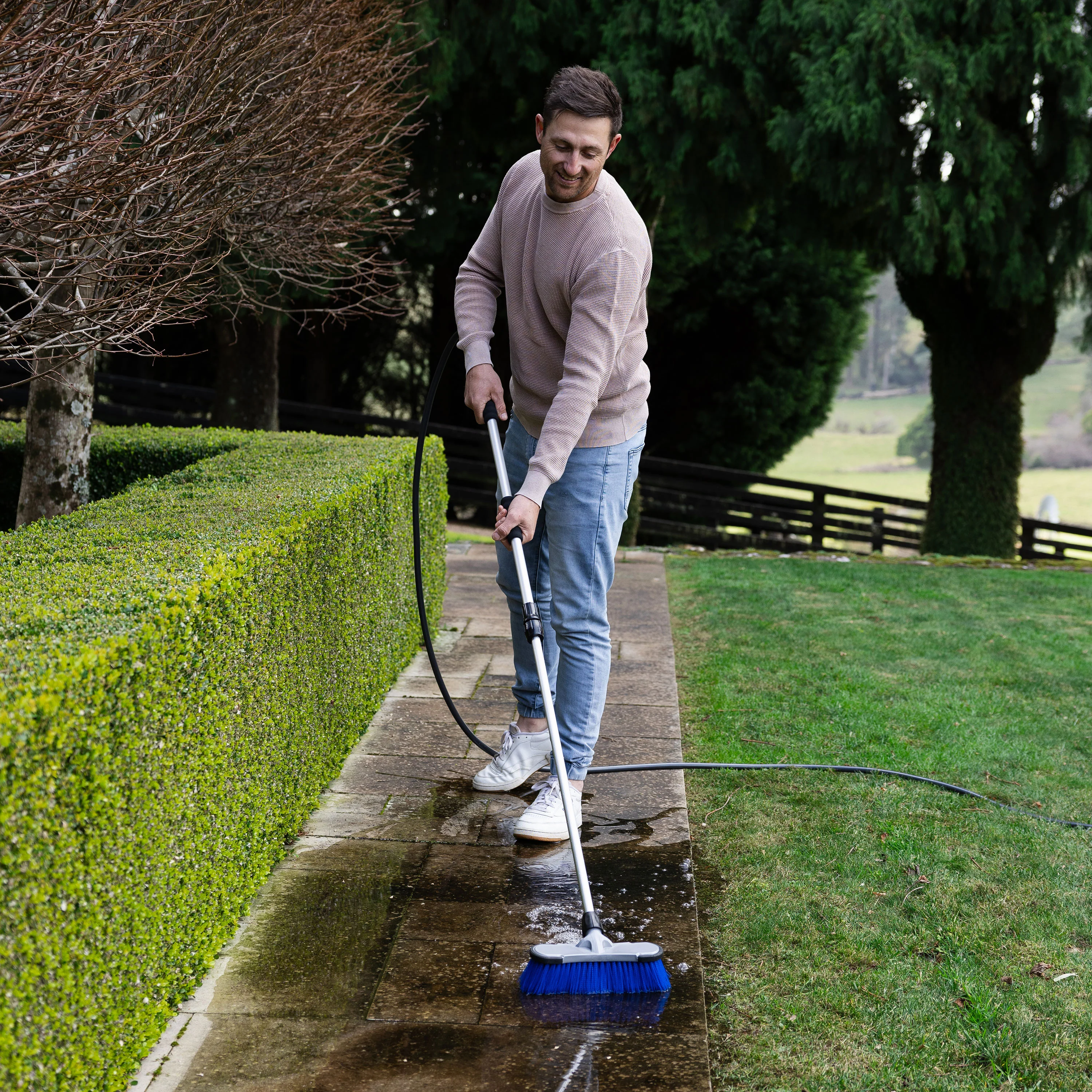 Firm Bristle Attachment for Extendable Cleaning Brush - Image 7