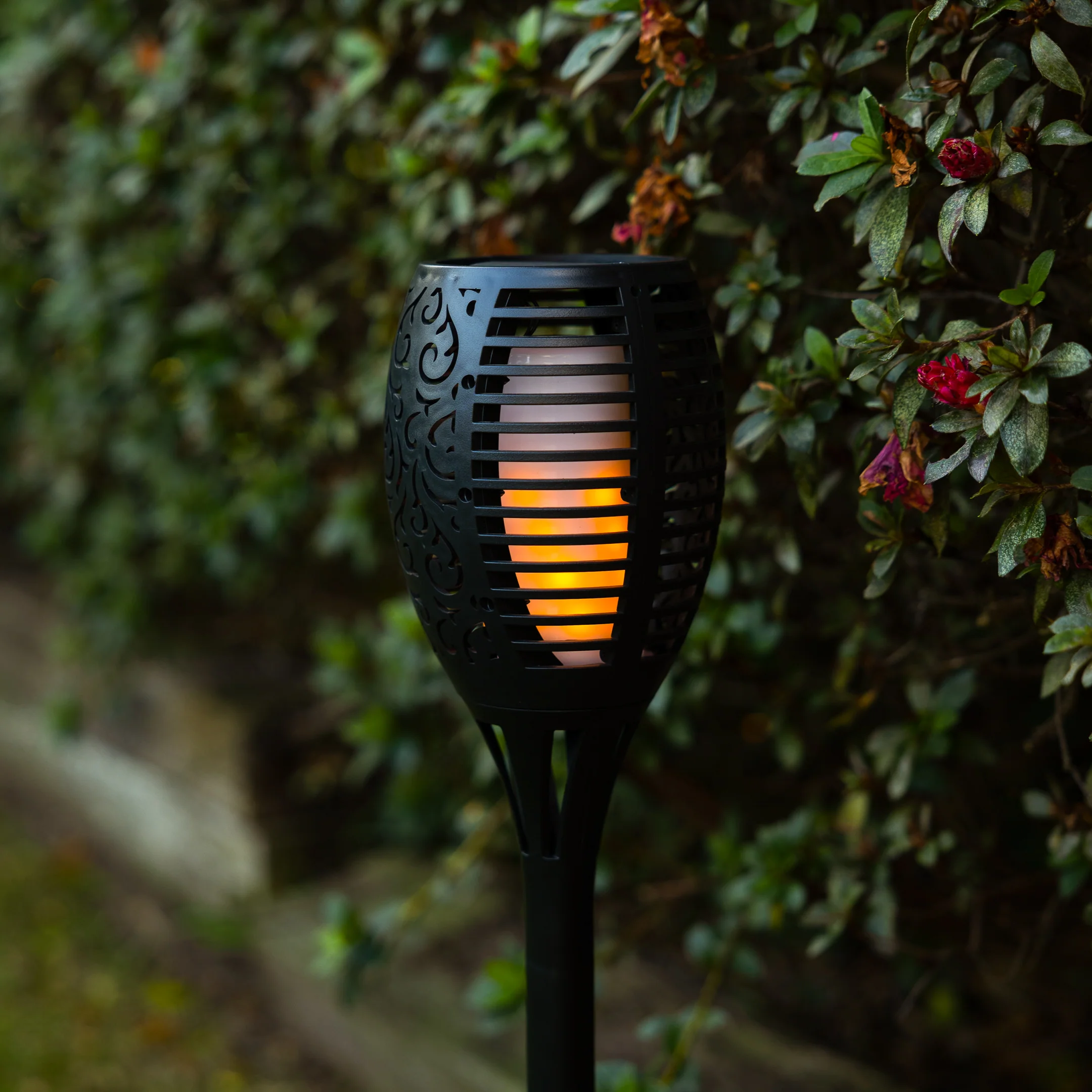 Tiki Solar Light | 2 Pack | FLAME - Image 5